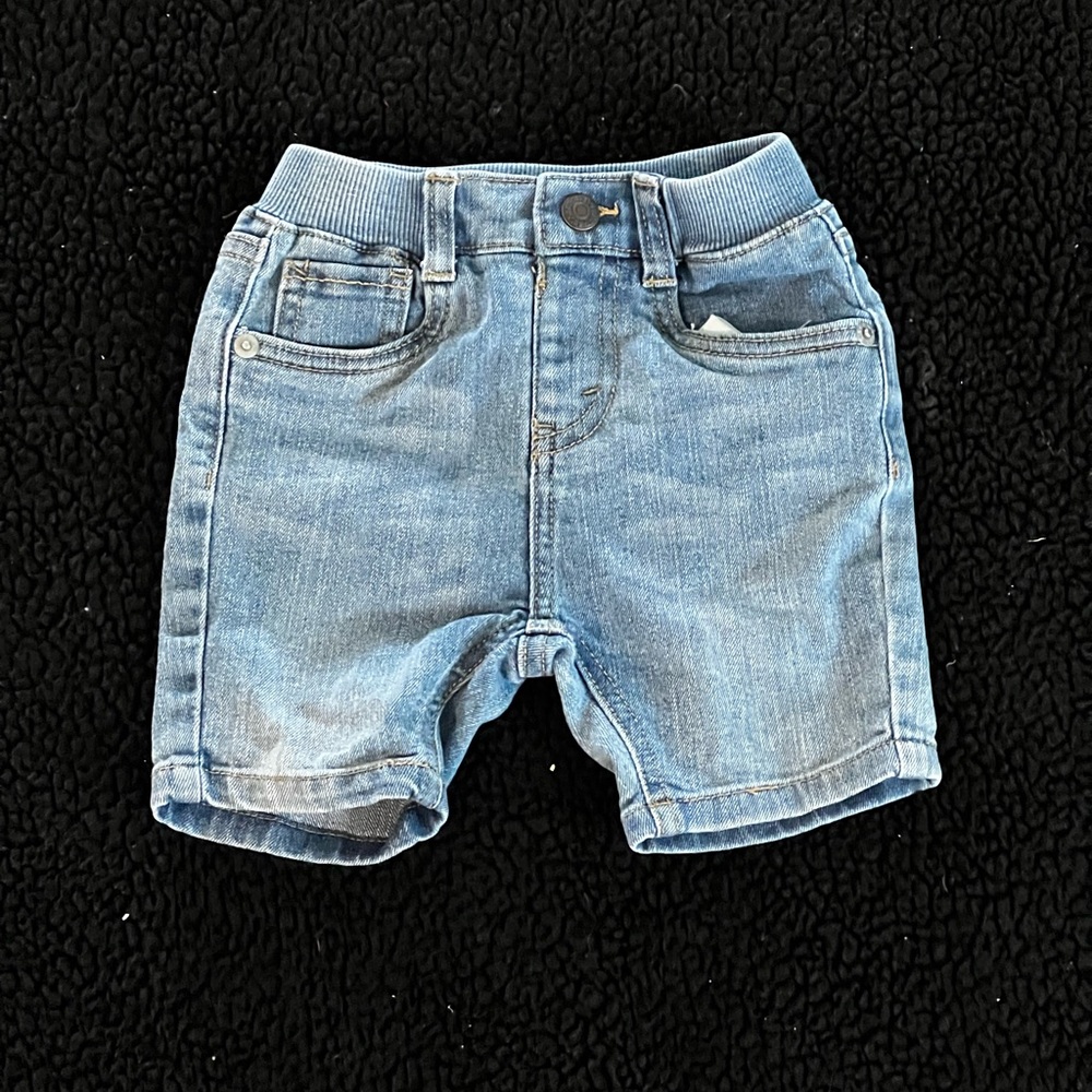 Levis shorts
